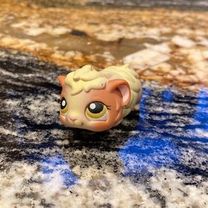 Littlest Pet Shop Guinea pig